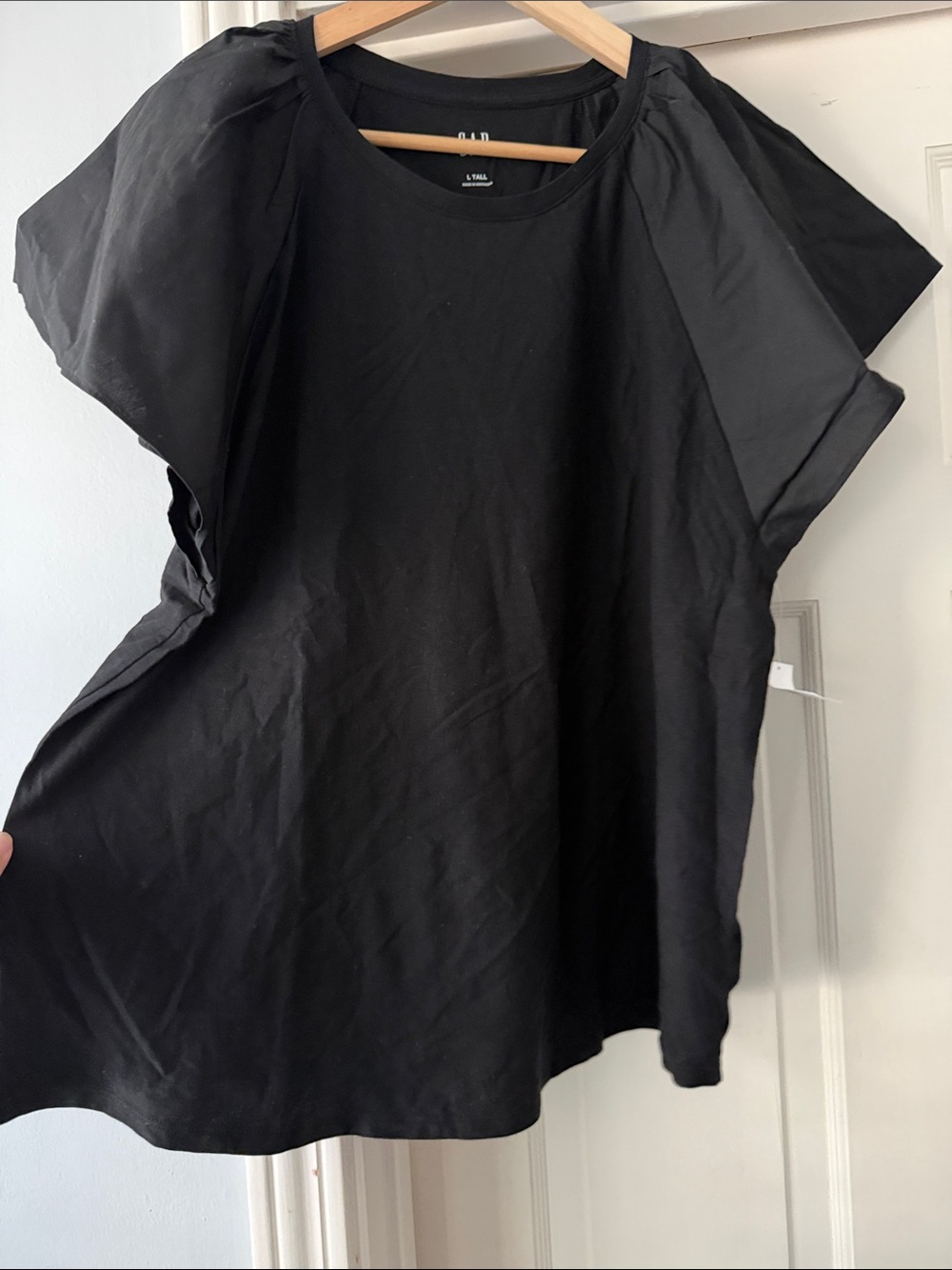 NWT GAP Flutter Sleeve Tee - Size L Tall